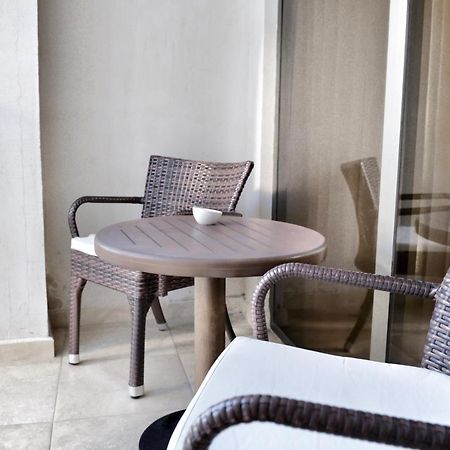 Colosseum Marina Hotel Batumi Luaran gambar