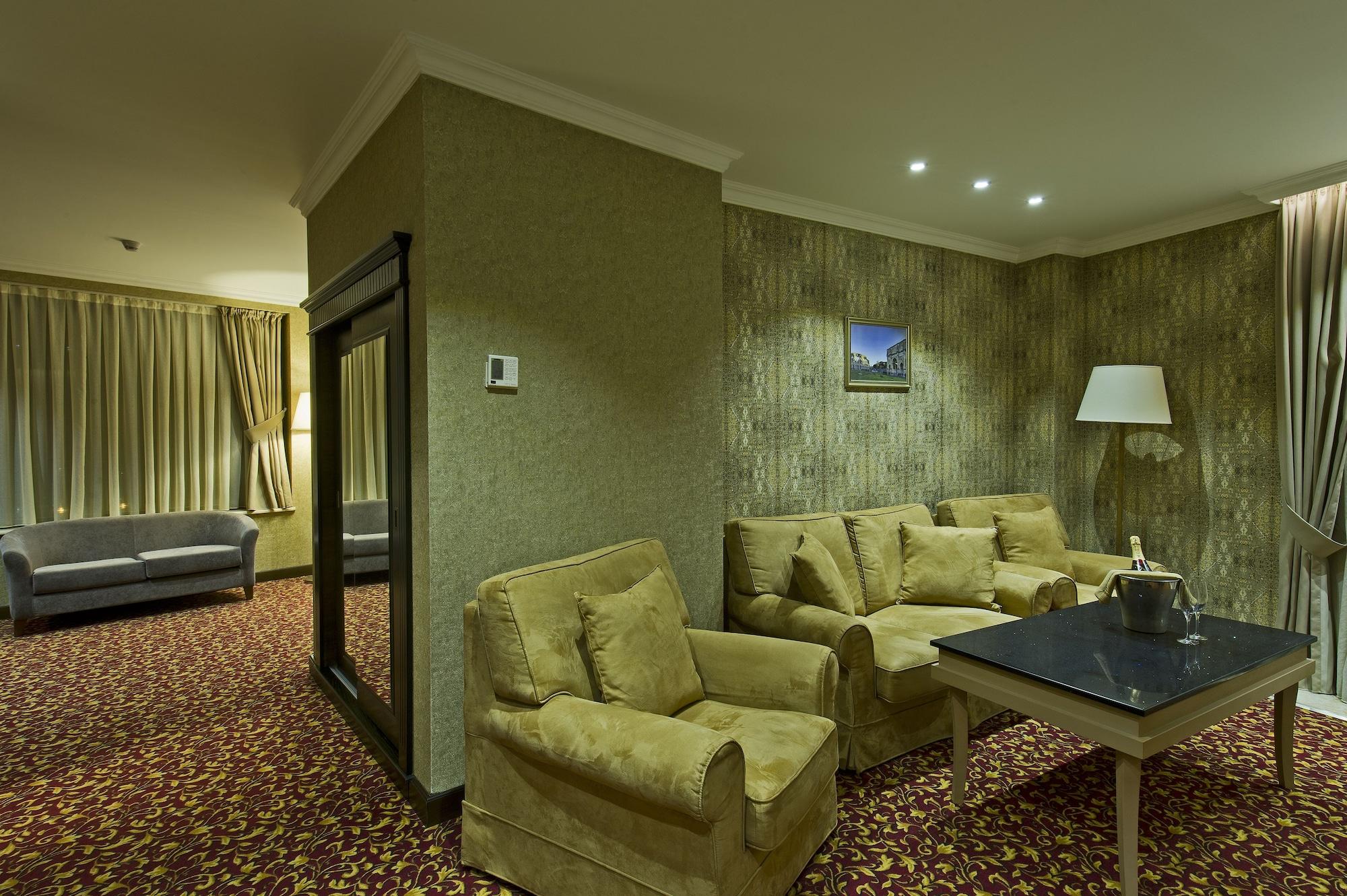 Colosseum Marina Hotel Batumi Luaran gambar