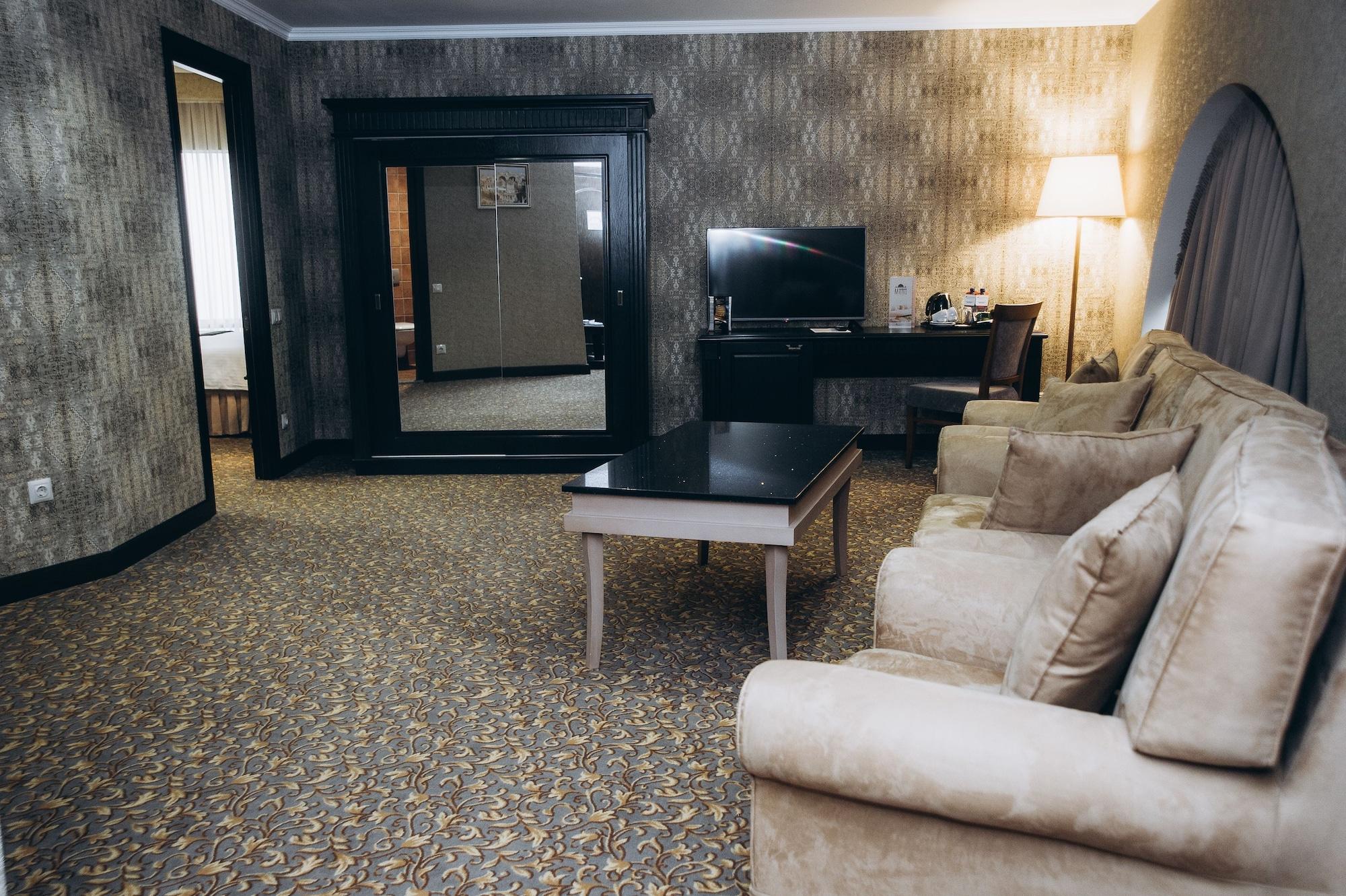 Colosseum Marina Hotel Batumi Luaran gambar