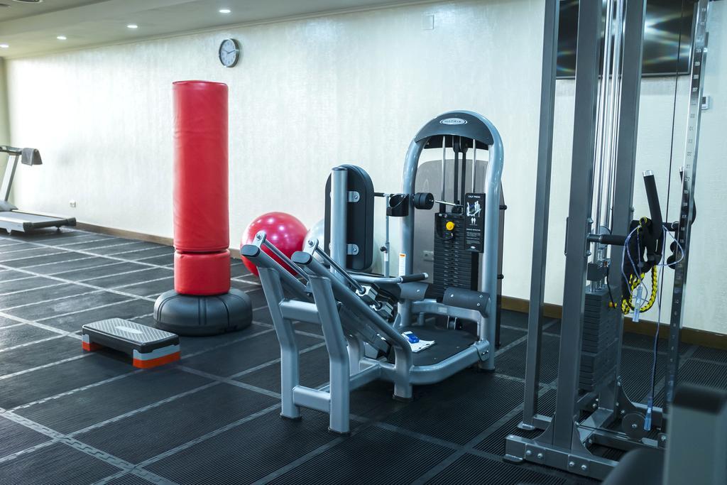 Colosseum Marina Hotel Batumi Luaran gambar