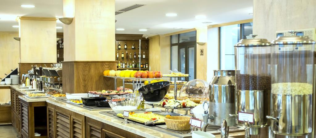 Colosseum Marina Hotel Batumi Luaran gambar
