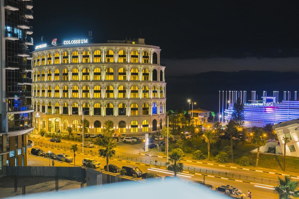 Colosseum Marina Hotel Batumi Luaran gambar