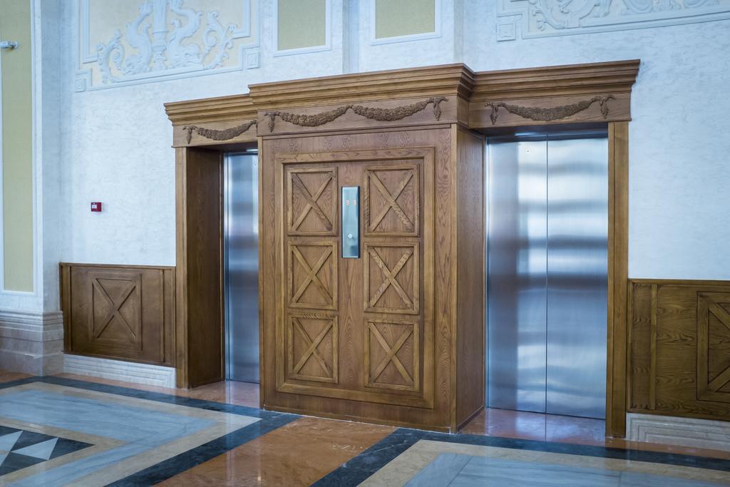 Colosseum Marina Hotel Batumi Luaran gambar