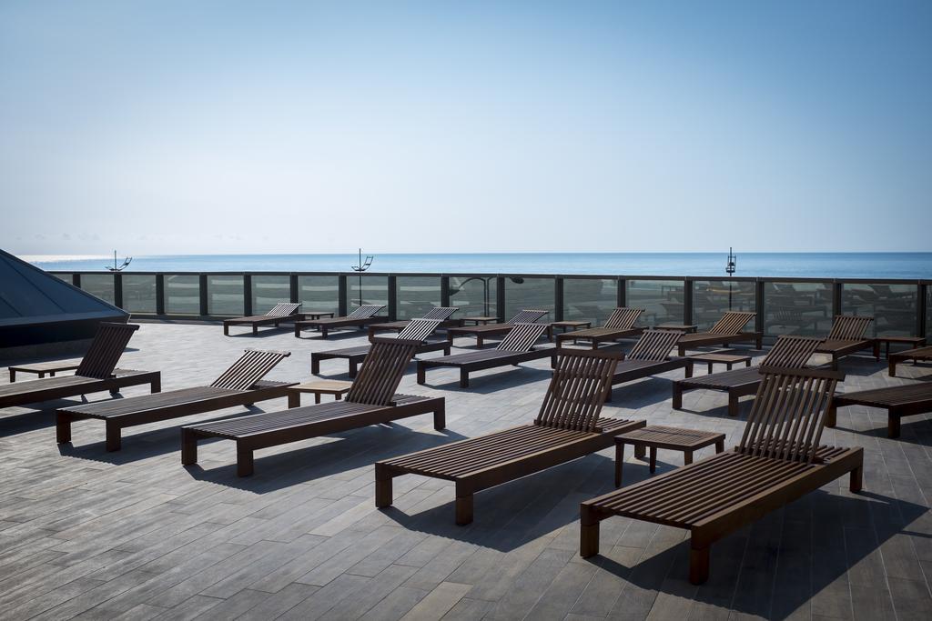 Colosseum Marina Hotel Batumi Luaran gambar